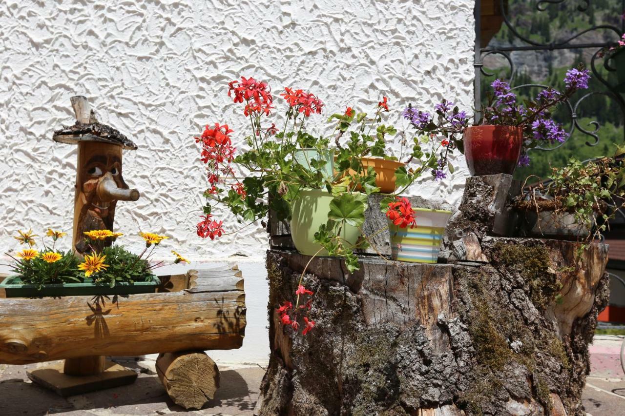 Landgasthof Schuster Nesselwängle 외부 사진